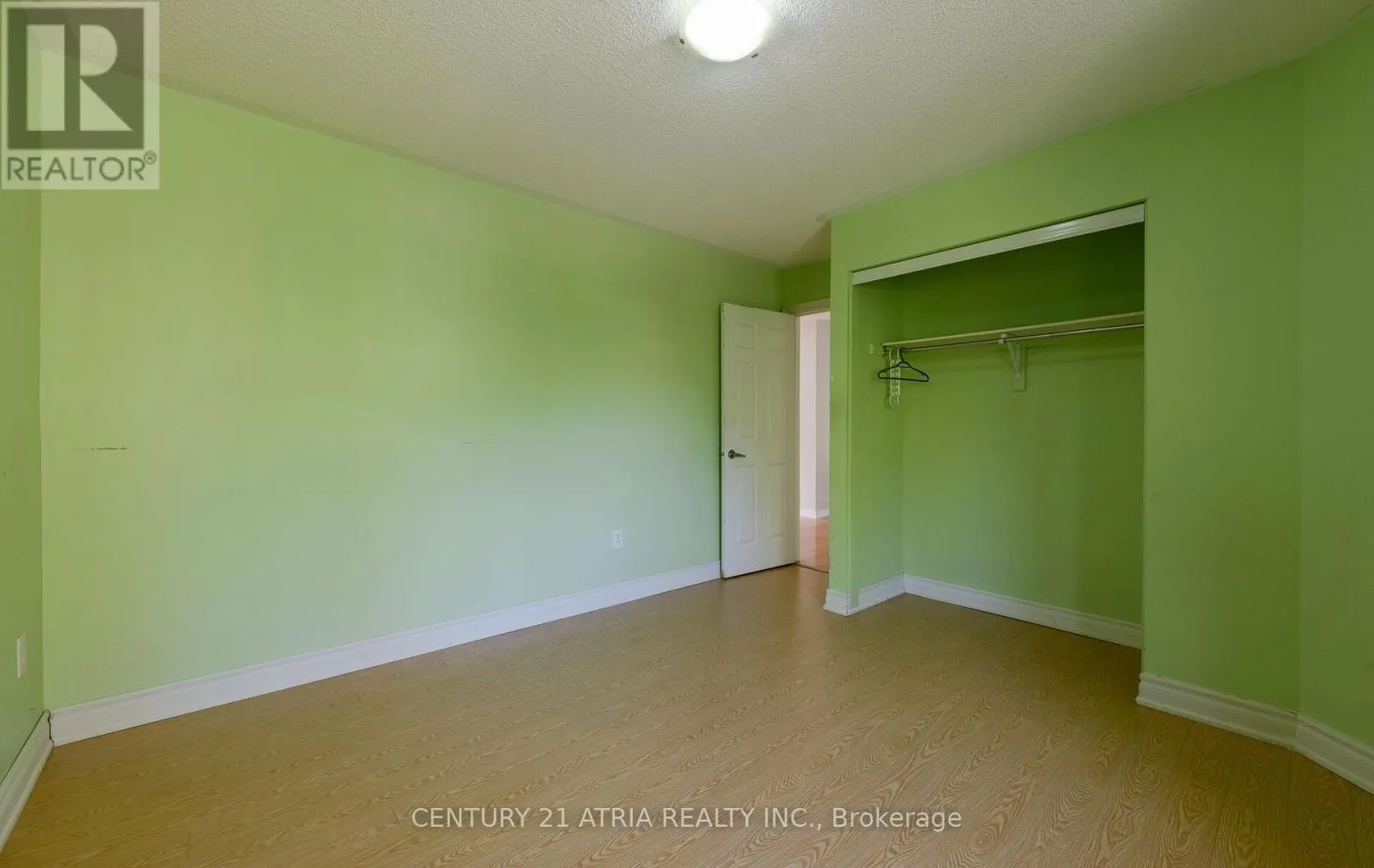 16 PEONY STREET
