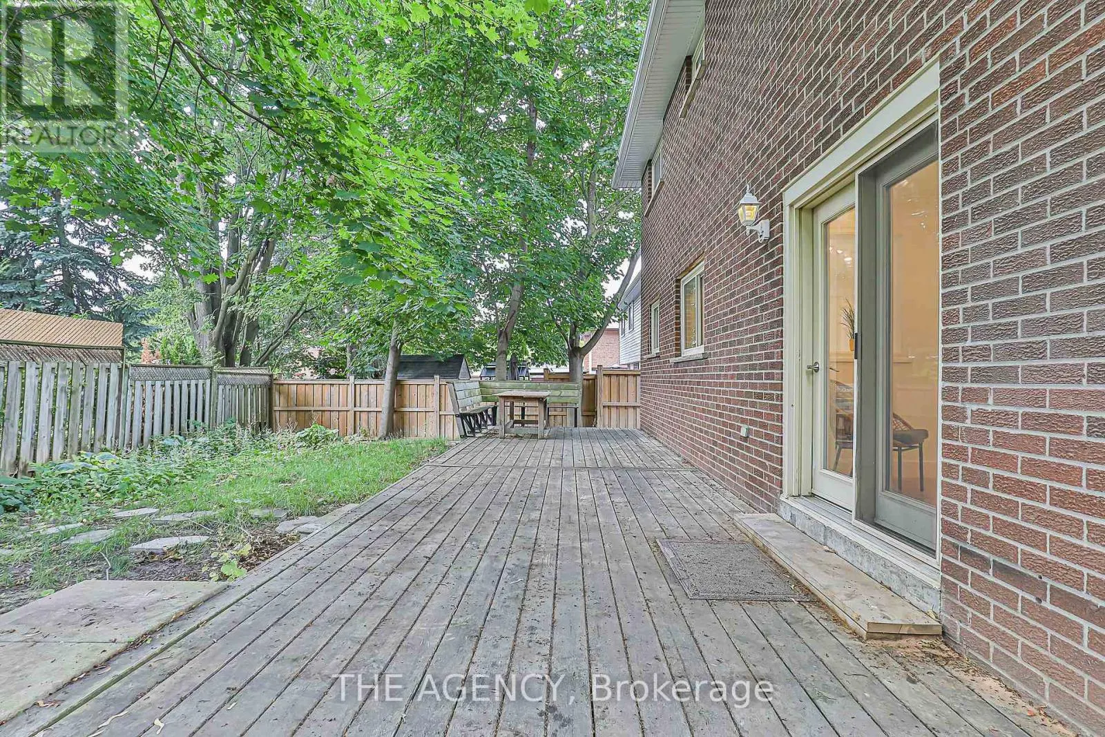 310 PRIMROSE LANE