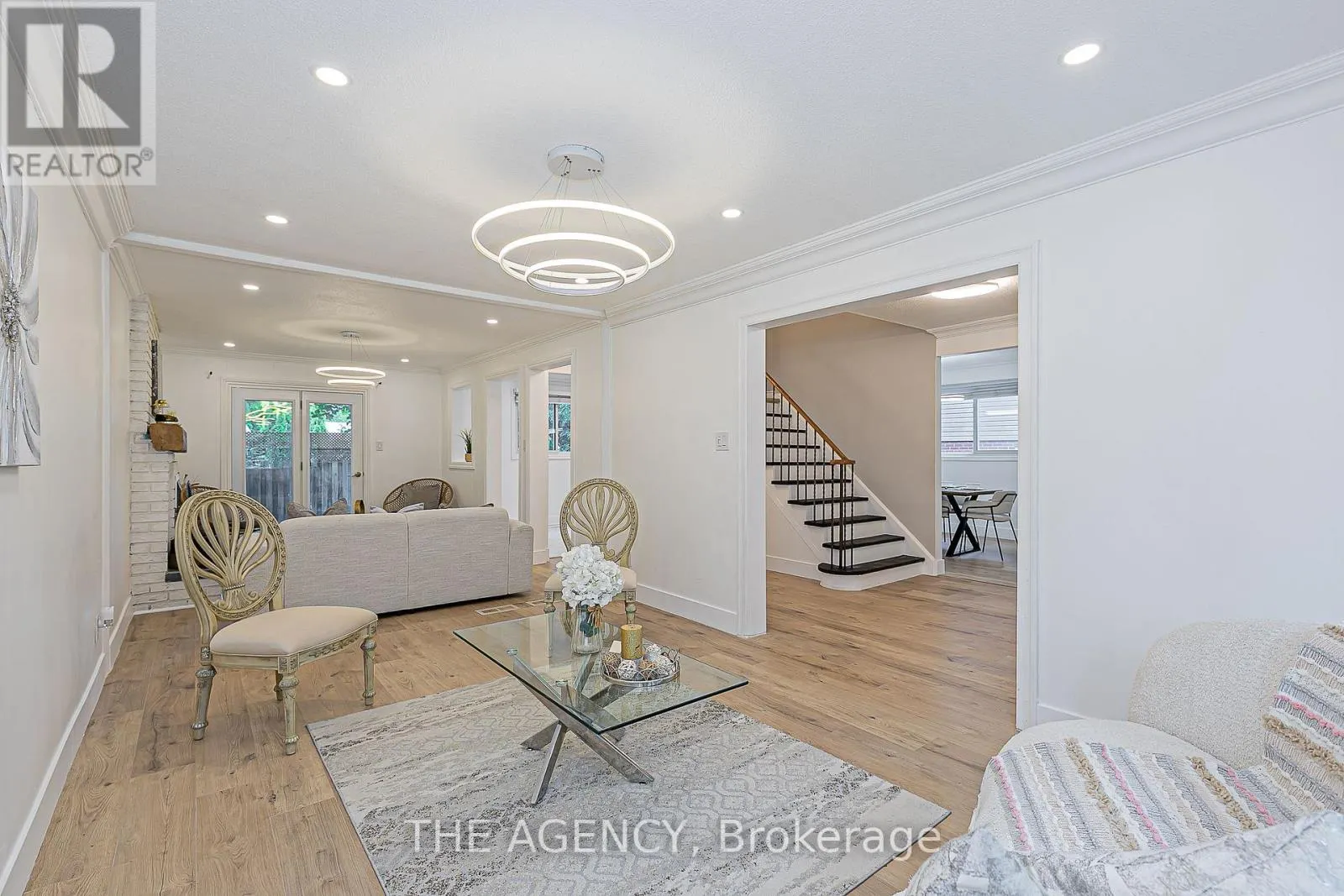 310 PRIMROSE LANE