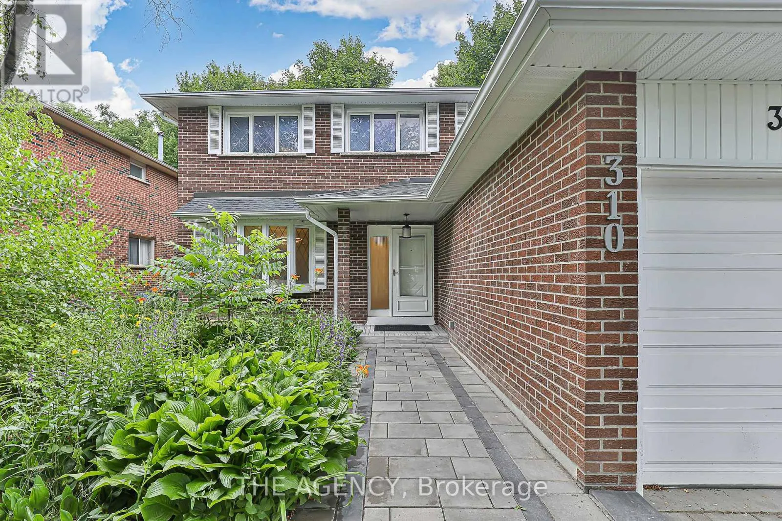310 PRIMROSE LANE