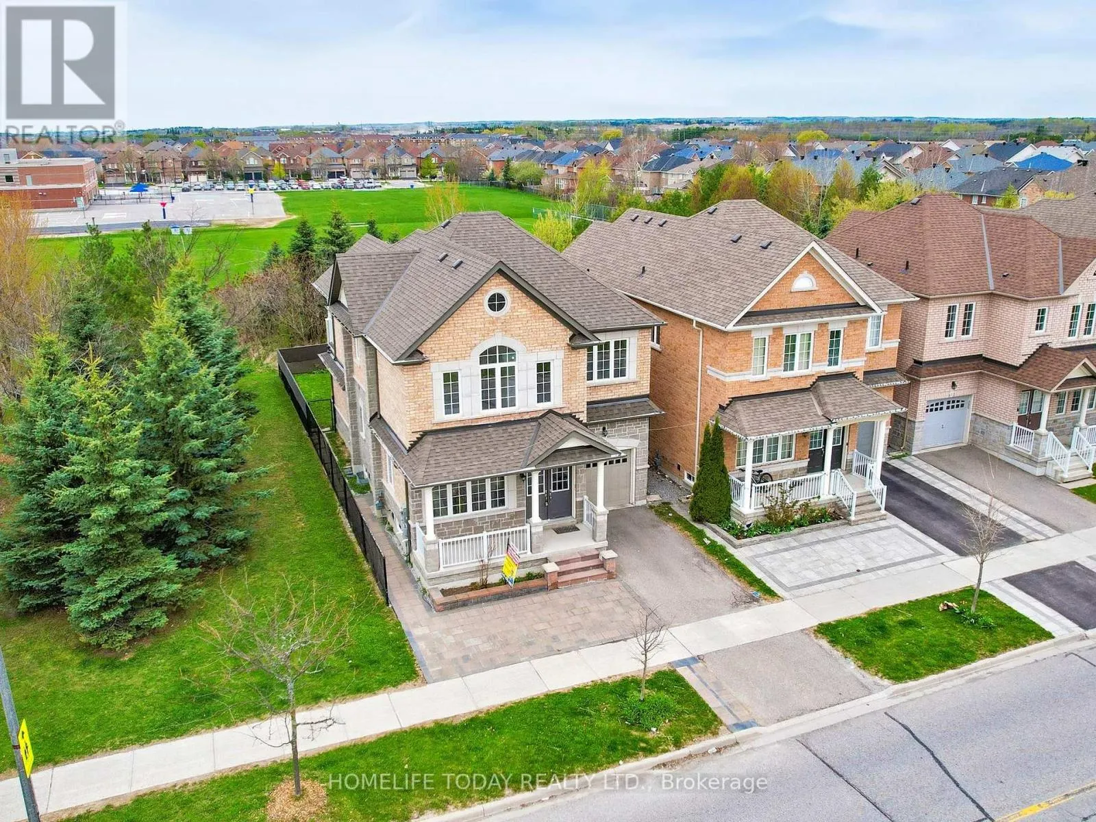 MAIN - 468 ROY RAINEY AVENUE