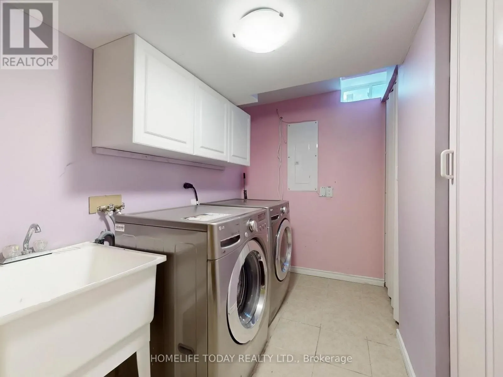 MAIN - 468 ROY RAINEY AVENUE