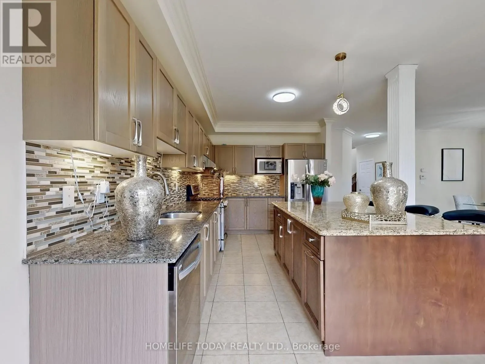 MAIN - 468 ROY RAINEY AVENUE
