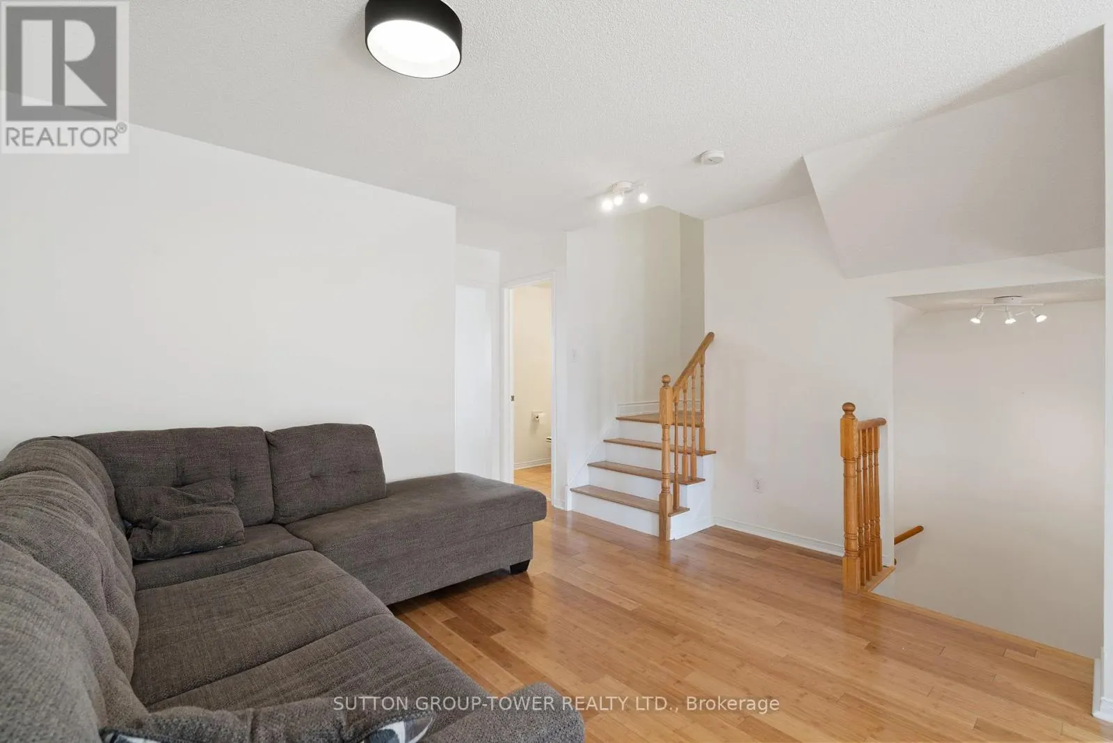 10 CHARLOTTE ANGLISS ROAD