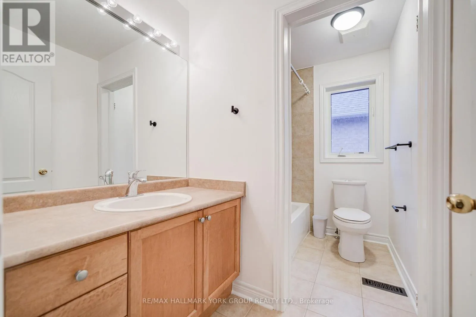 123 OAKBOROUGH DRIVE