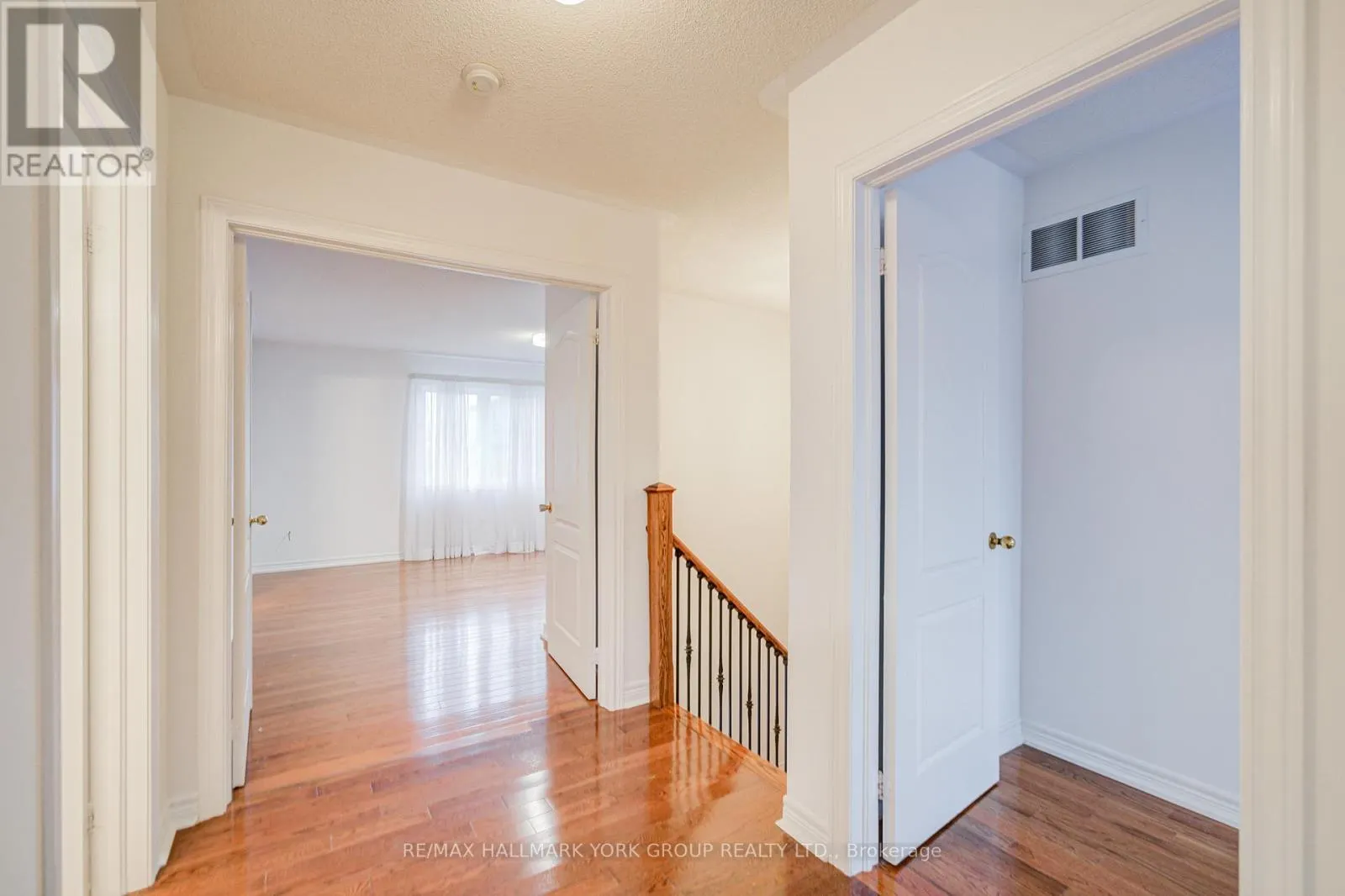 123 OAKBOROUGH DRIVE