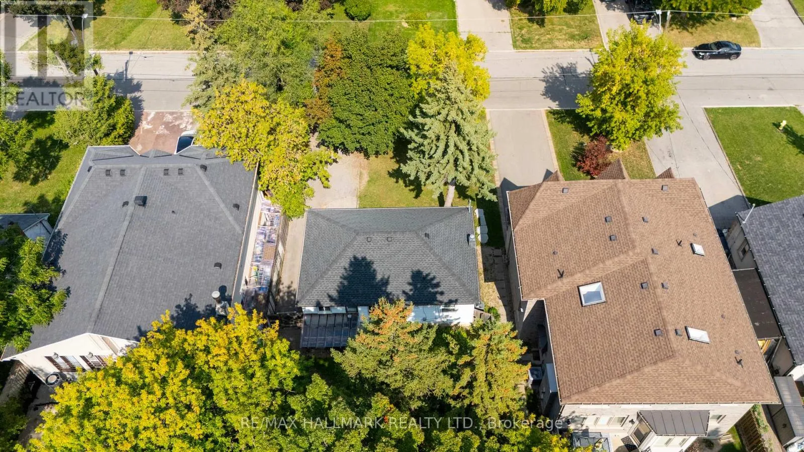 43 MEADOWVIEW AVENUE