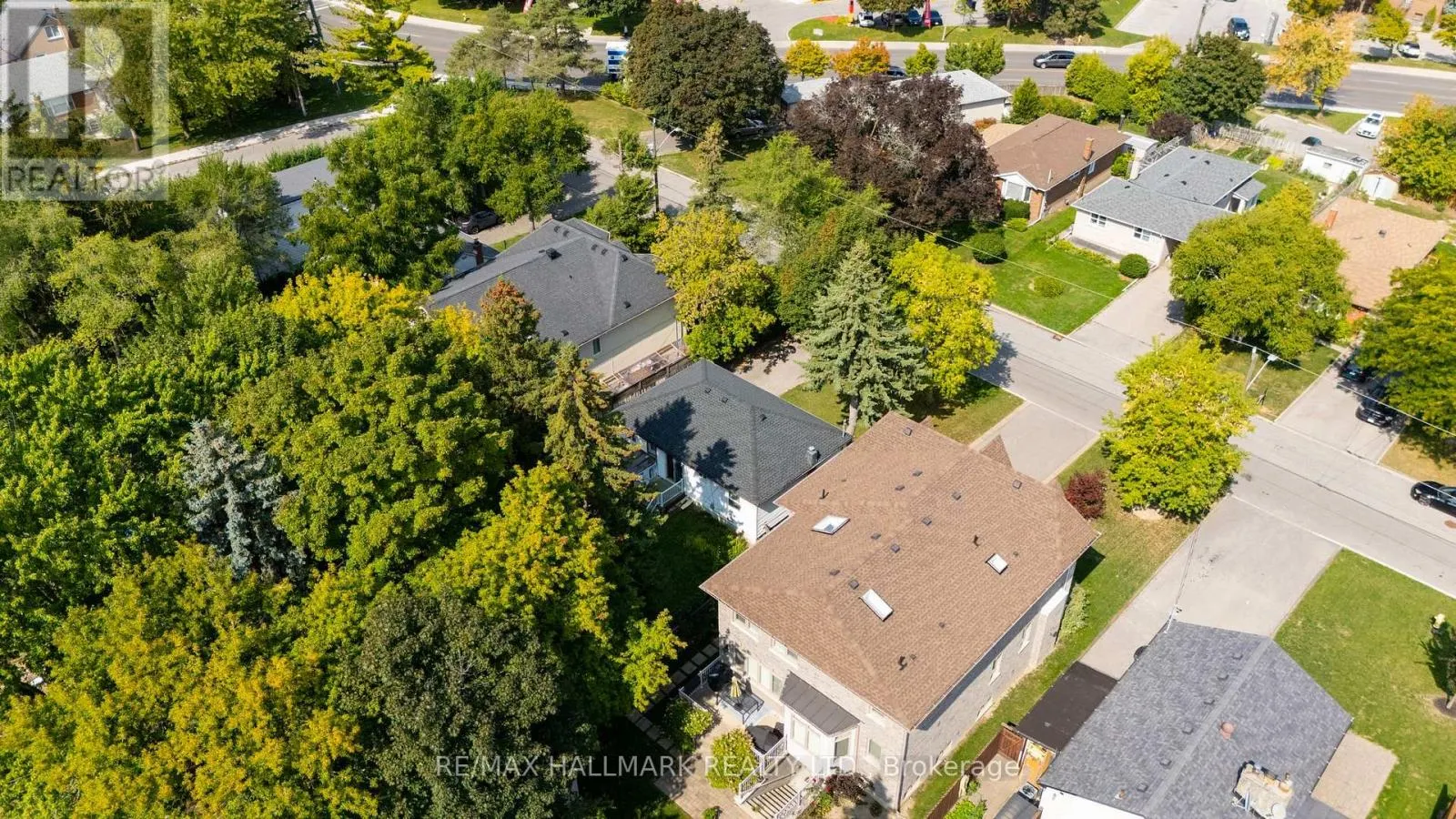 43 MEADOWVIEW AVENUE