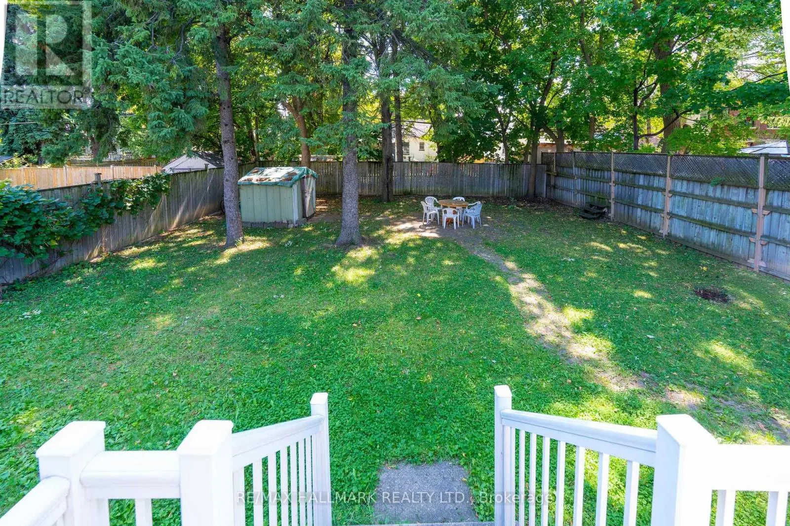 43 MEADOWVIEW AVENUE