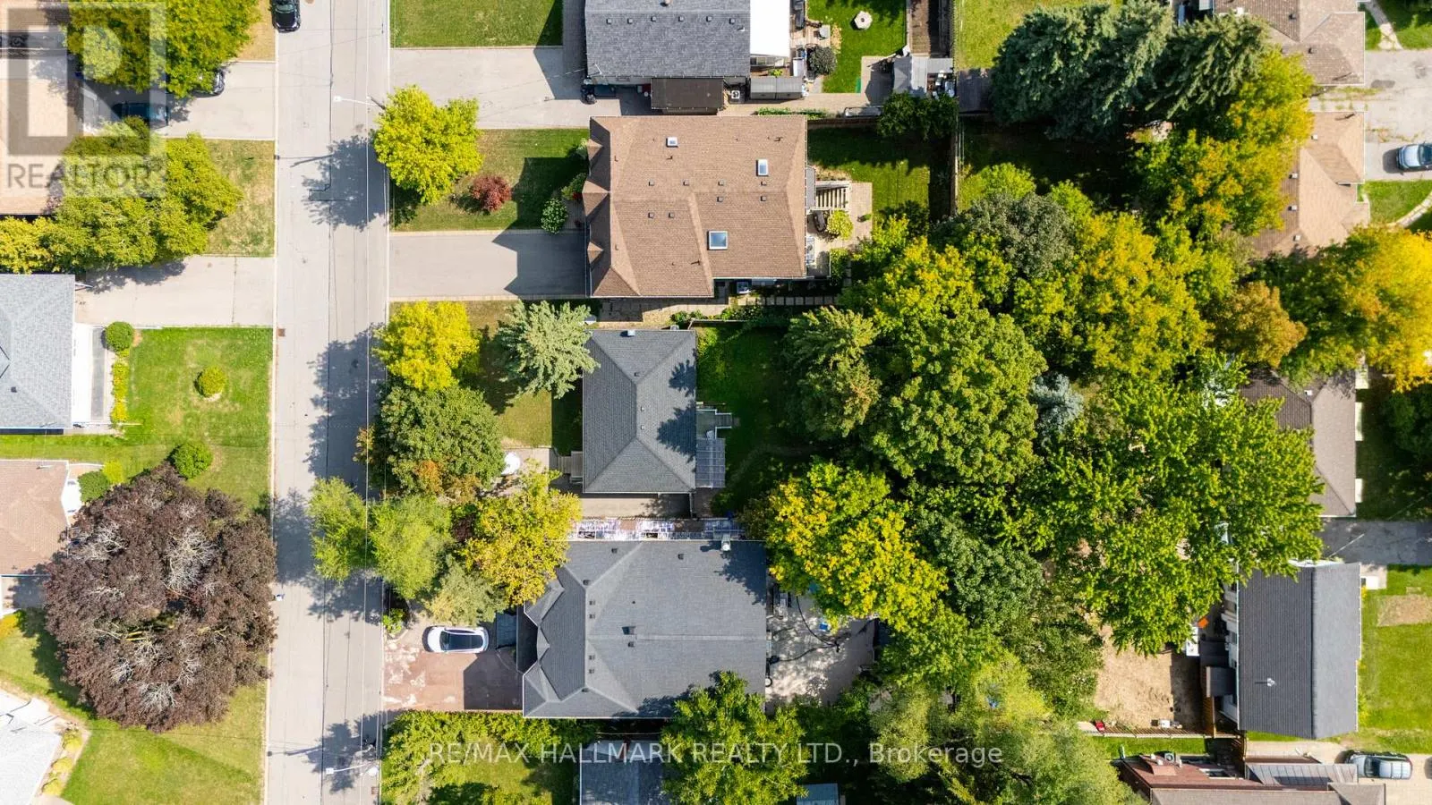 43 MEADOWVIEW AVENUE