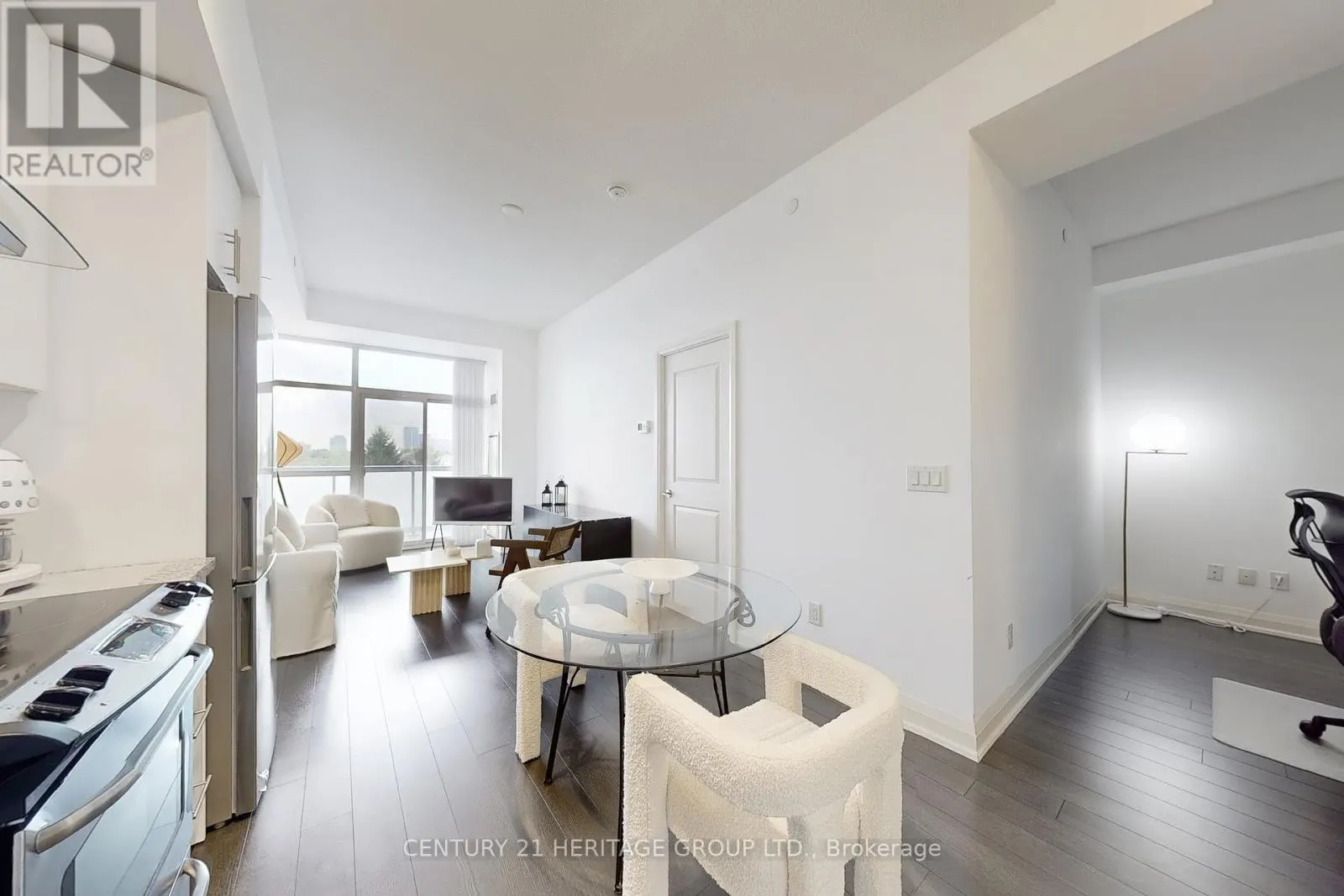 322 - 8763 BAYVIEW AVENUE