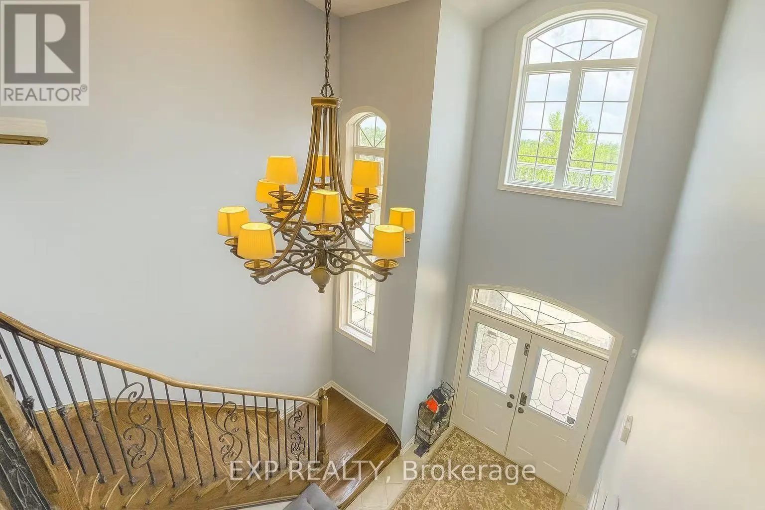278 THE BRIDLE WALK
