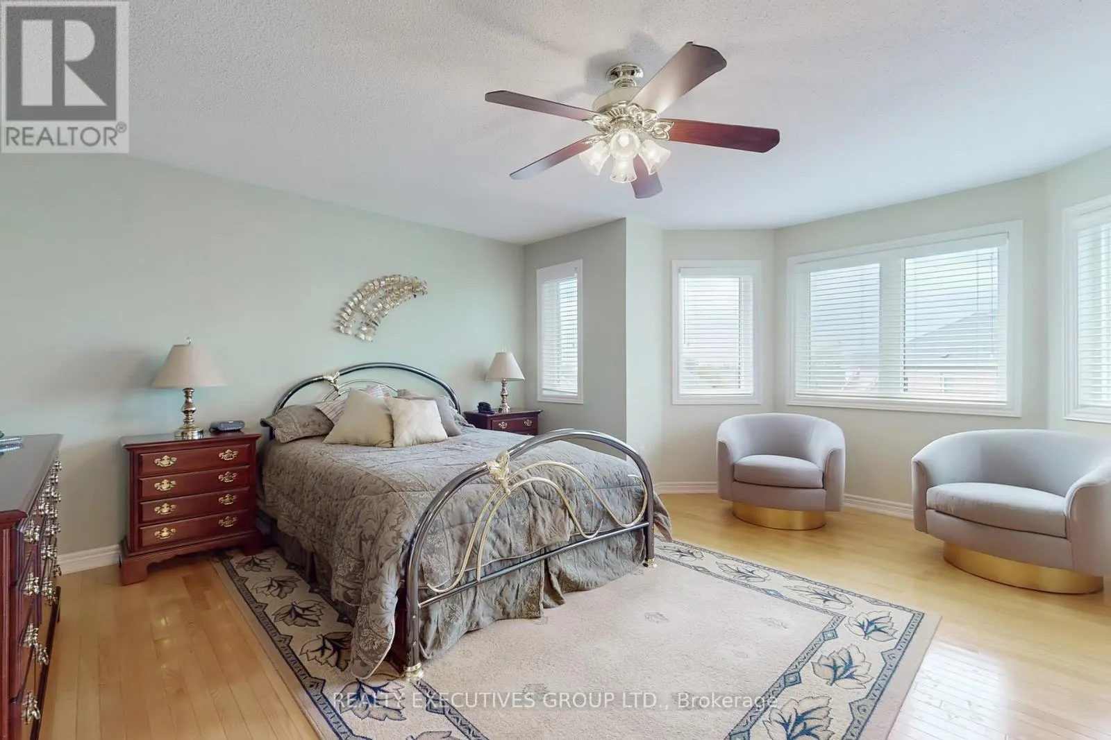 32 SHADOW FALLS DRIVE