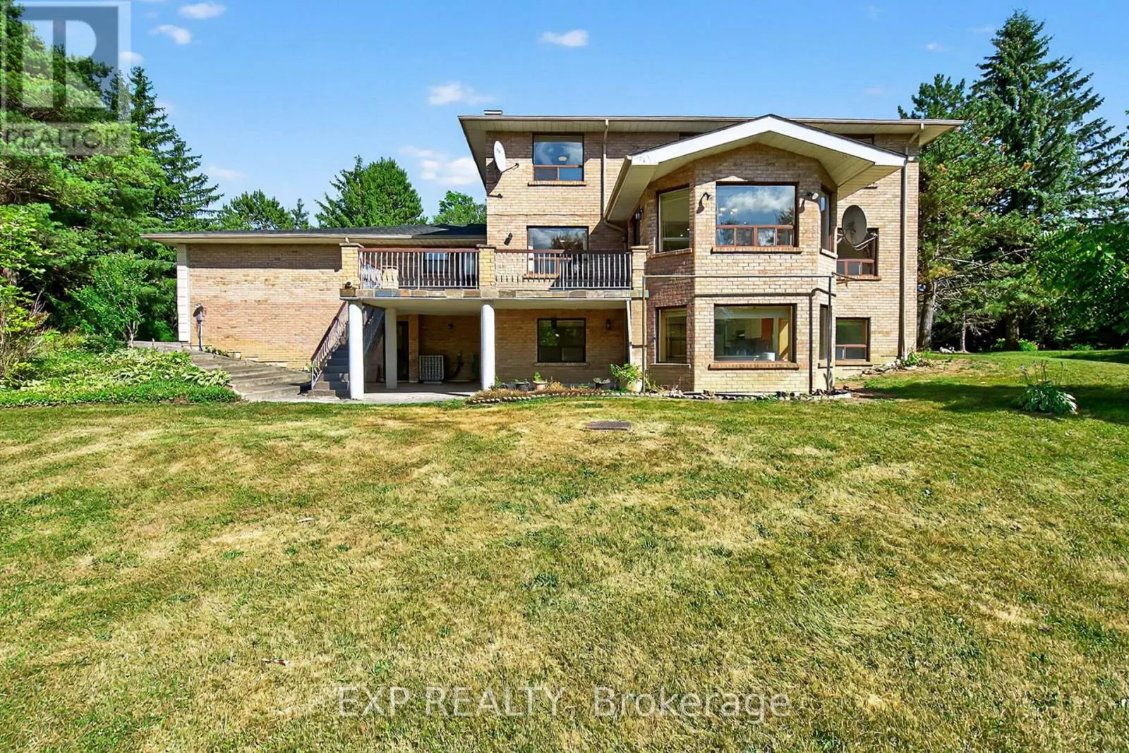 315 STEPHANIE BOULEVARD