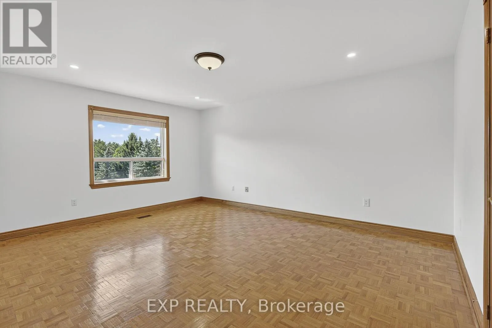315 STEPHANIE BOULEVARD