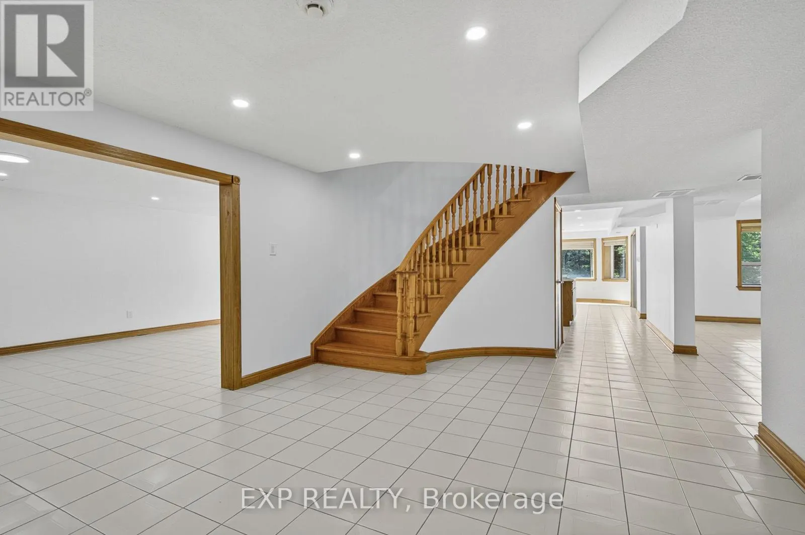 315 STEPHANIE BOULEVARD