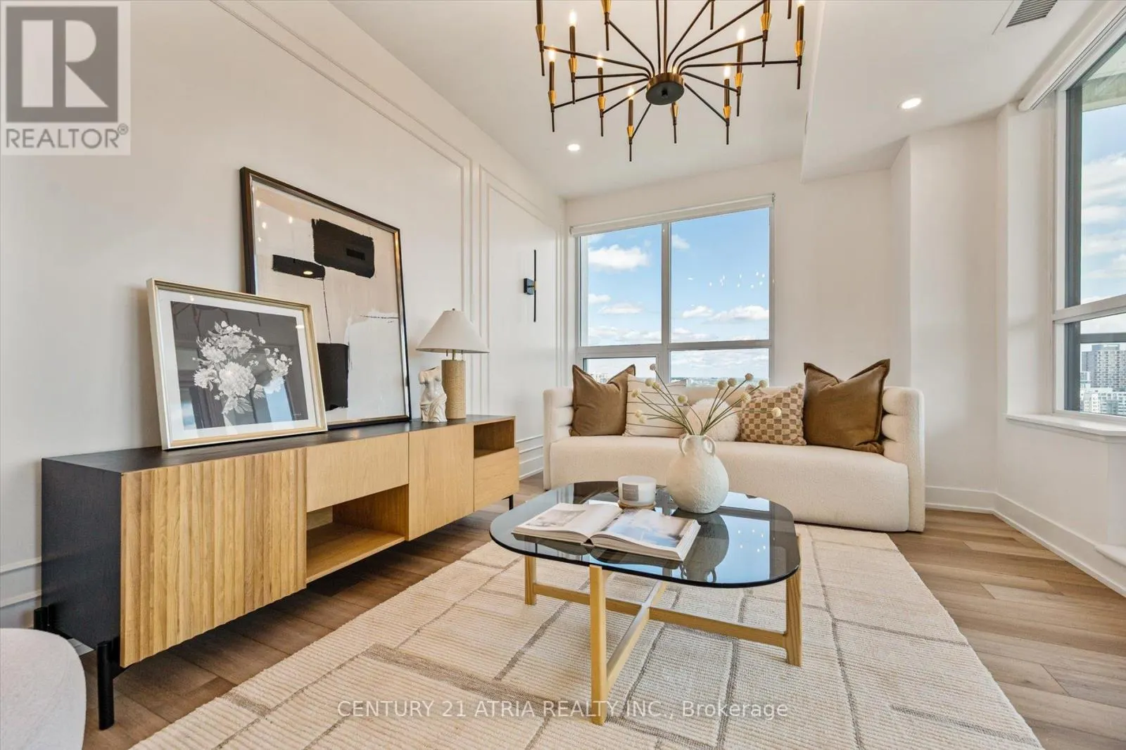 LPH03 - 8 CEDARLAND DRIVE