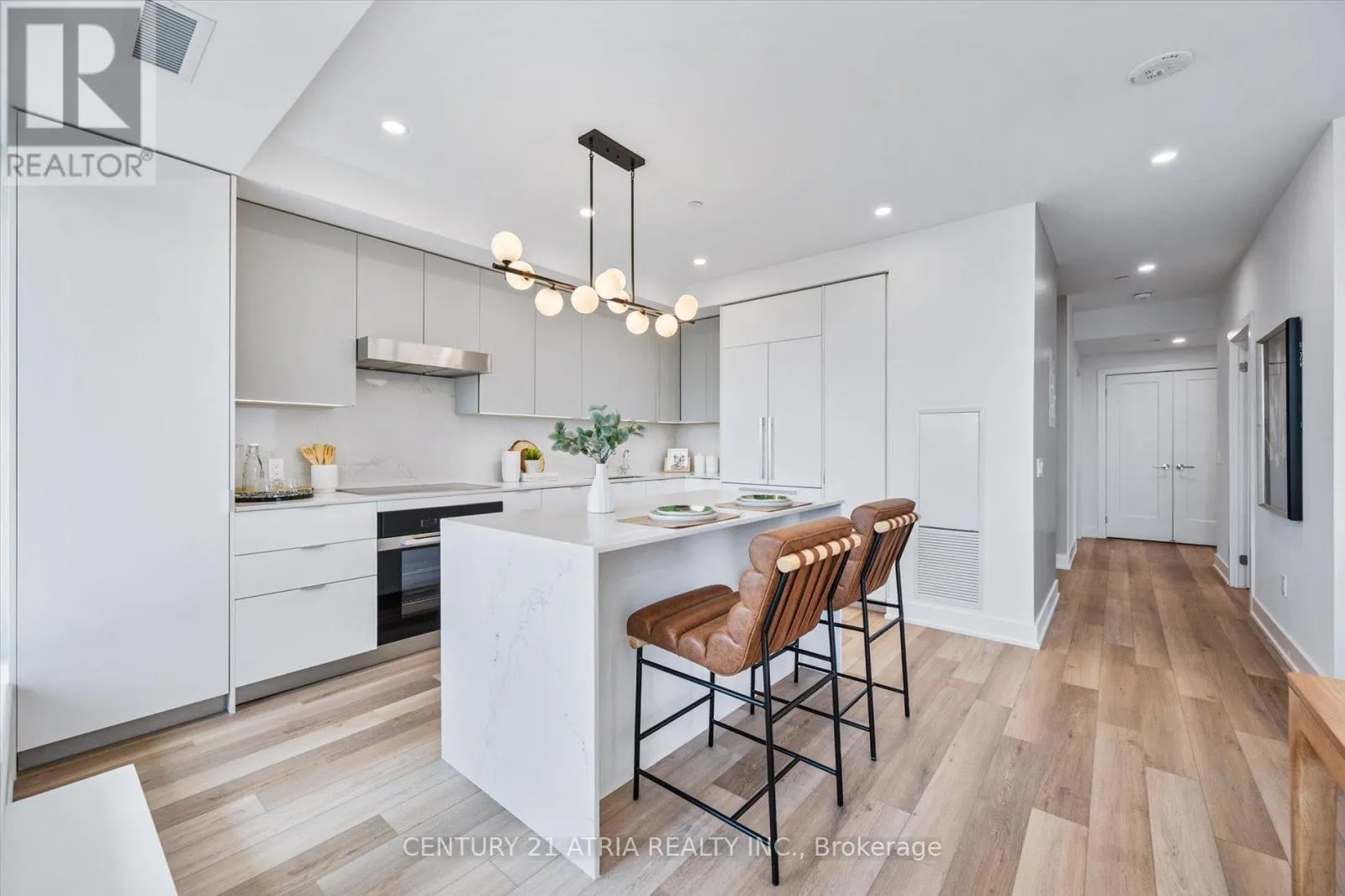 LPH03 - 8 CEDARLAND DRIVE