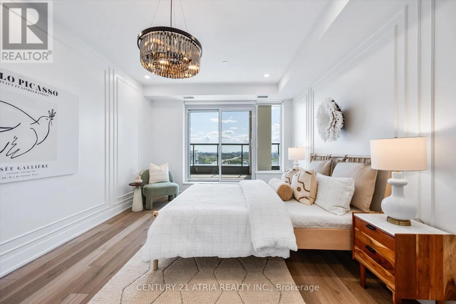 LPH03 - 8 CEDARLAND DRIVE