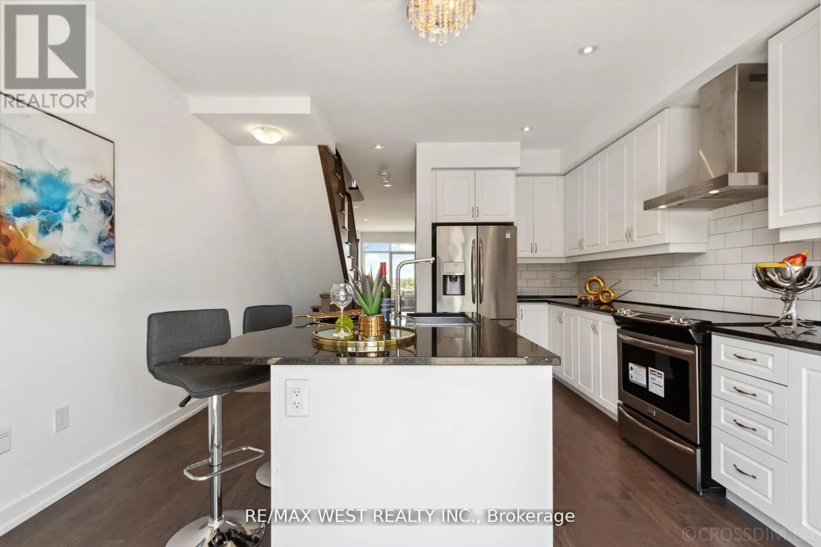 147 SALTERTON CIRCLE
