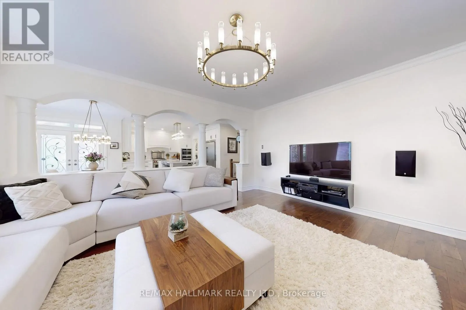 436 PARADELLE DRIVE