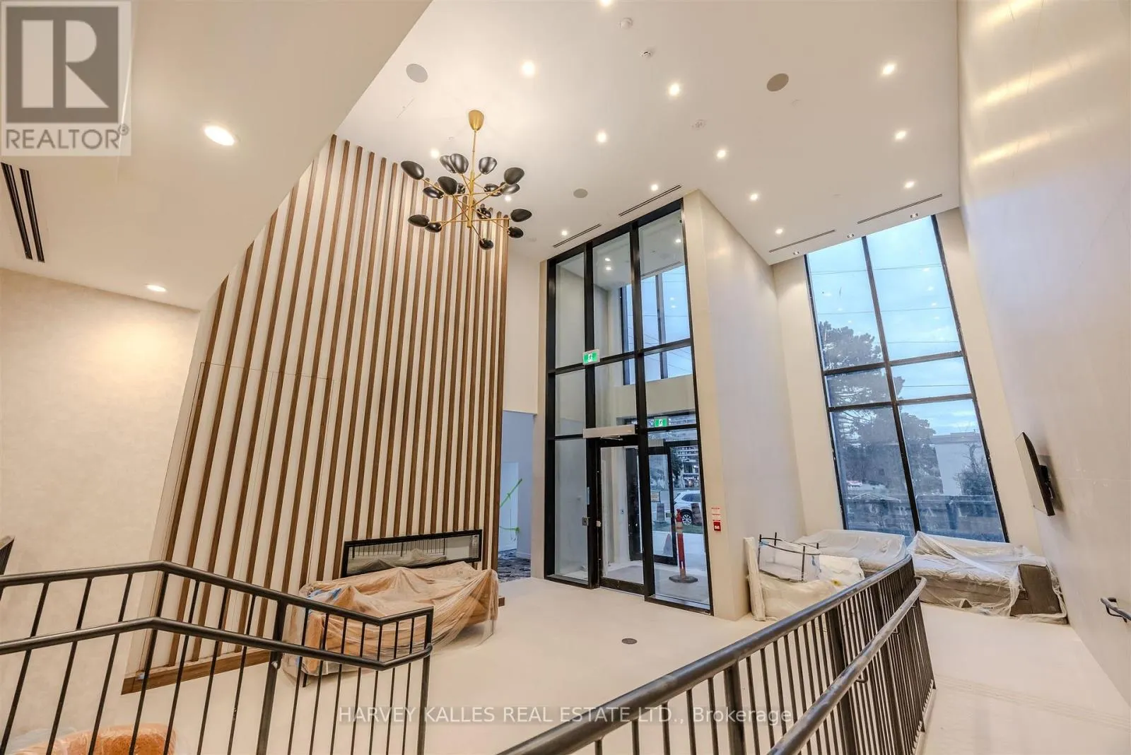 432 - 8188 YONGE STREET
