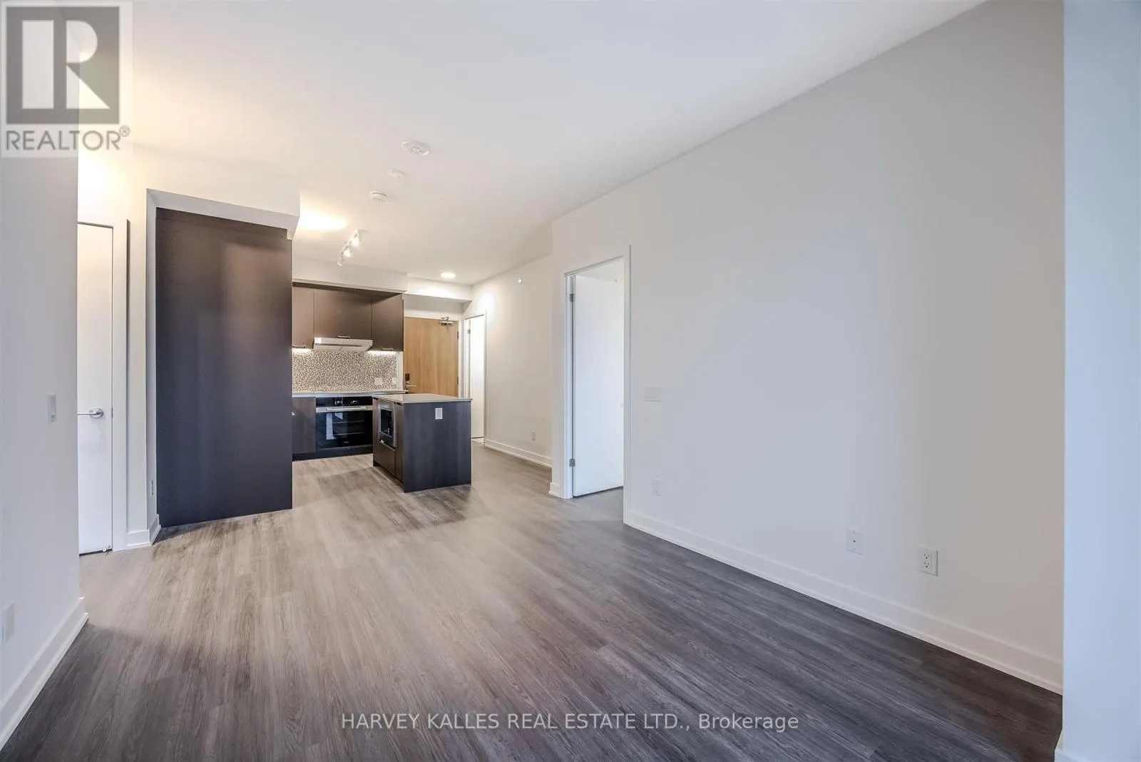432 - 8188 YONGE STREET