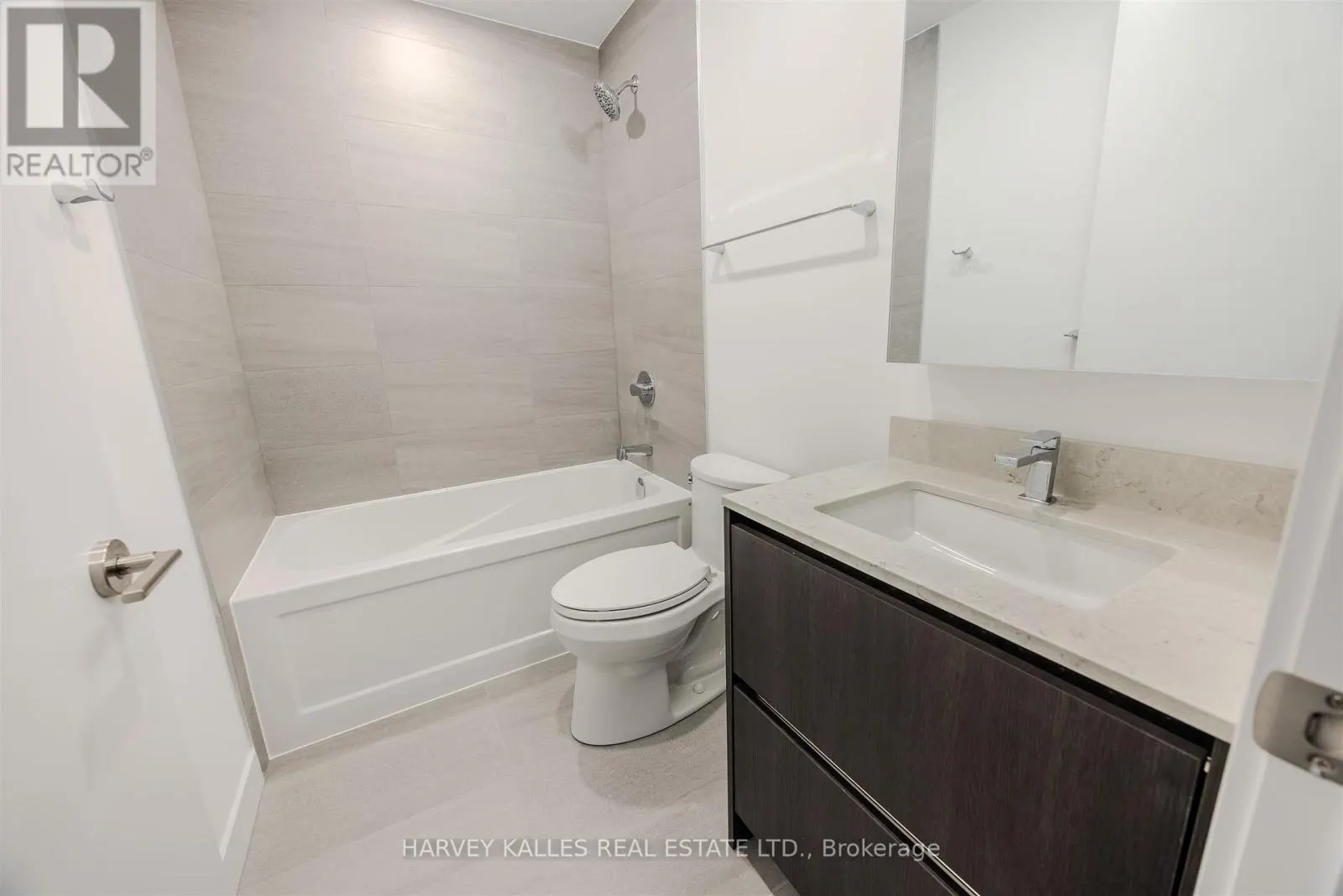 432 - 8188 YONGE STREET