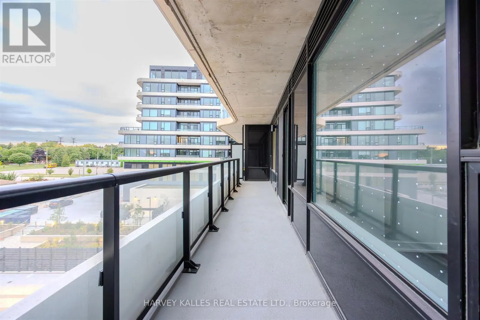 432 - 8188 YONGE STREET