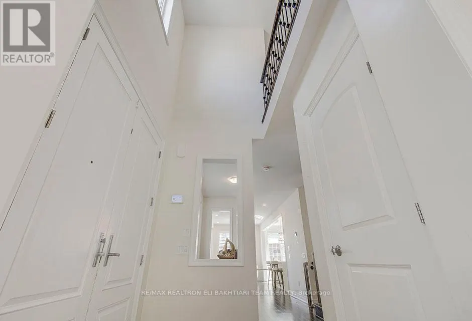 43 DRIZZEL CRESCENT
