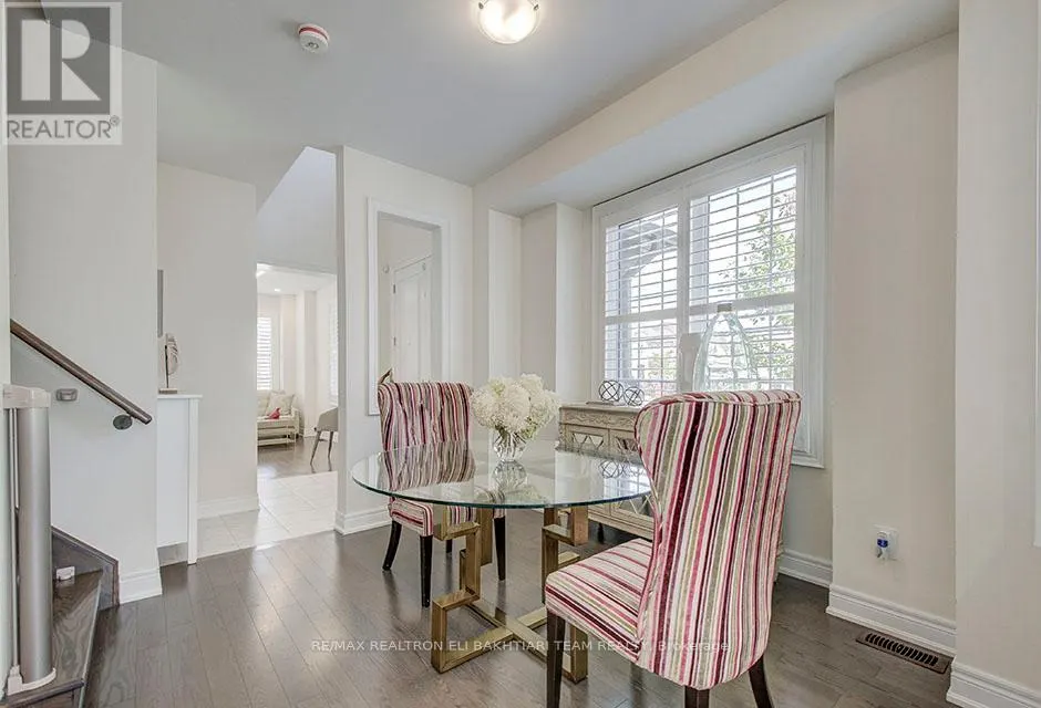 43 DRIZZEL CRESCENT
