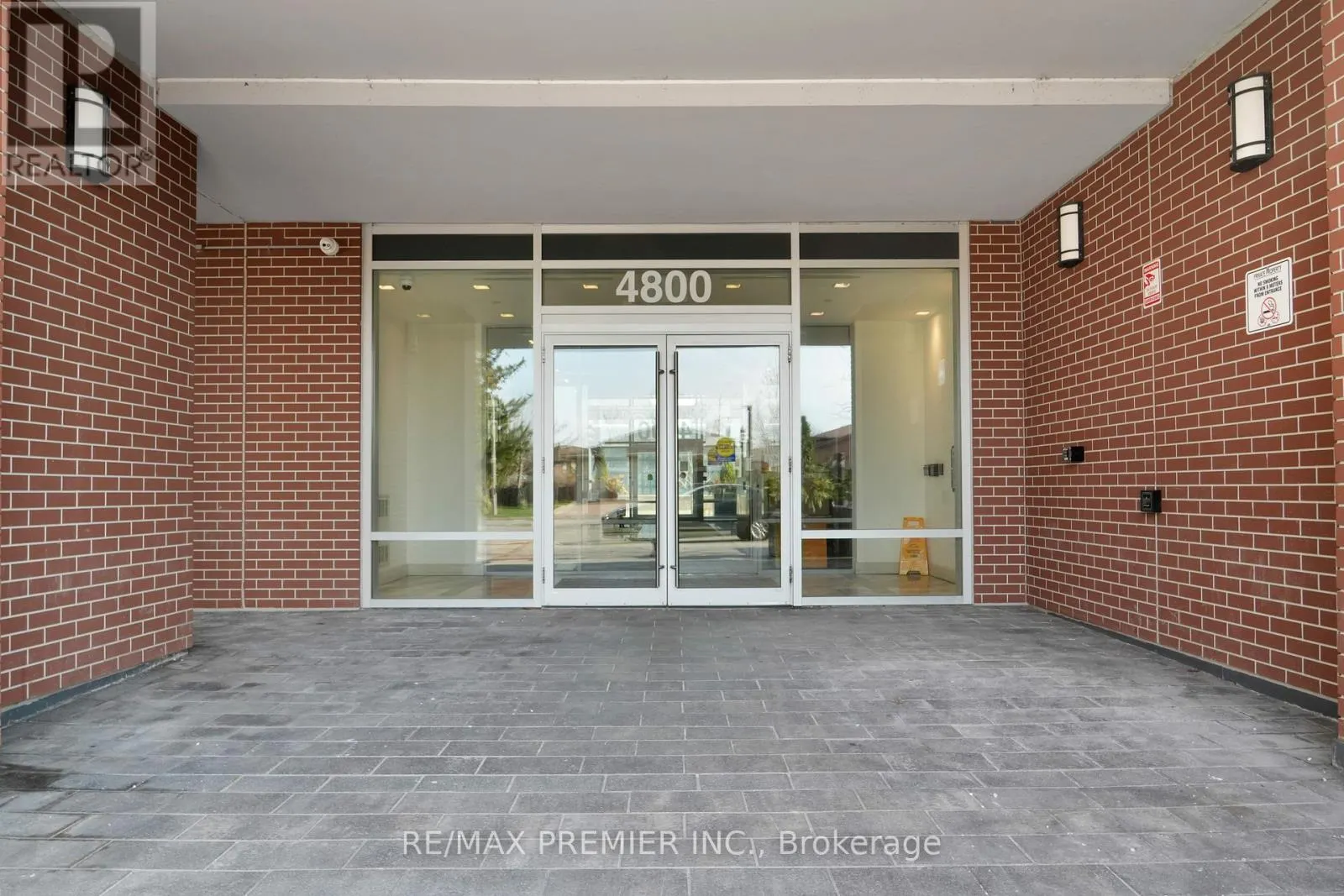 426 - 4800 HIGHWAY 7