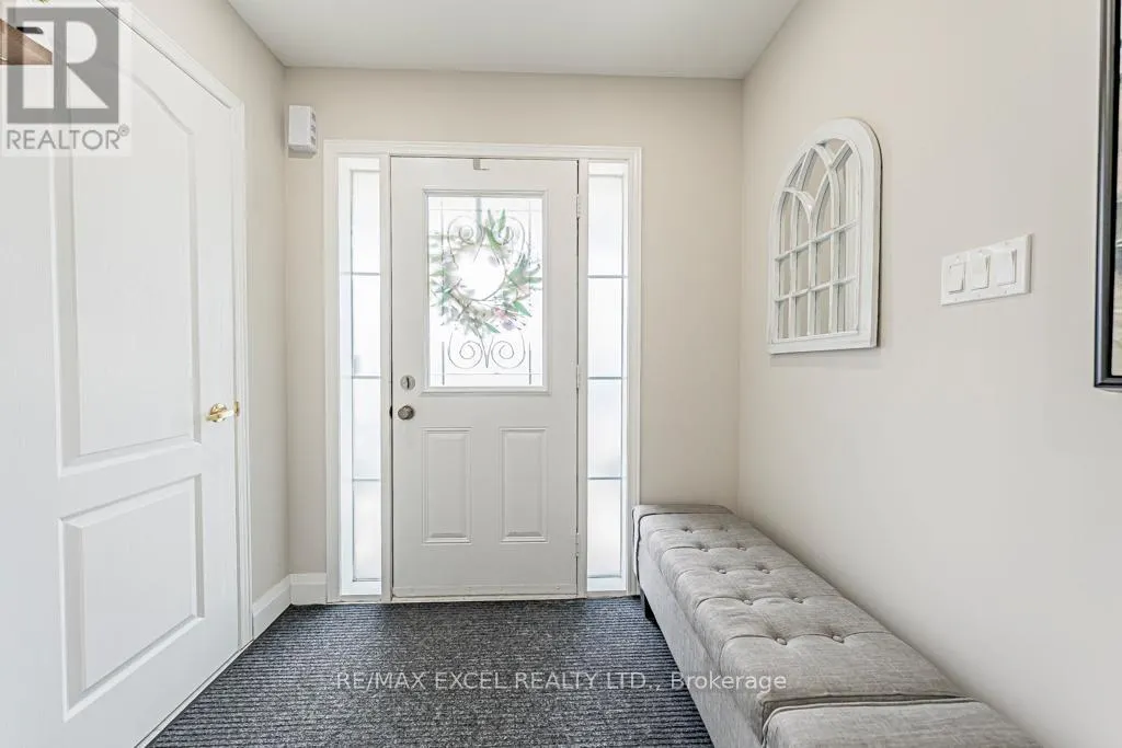 271 RICHARD UNDERHILL AVENUE