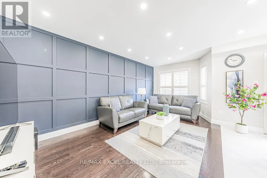 271 RICHARD UNDERHILL AVENUE