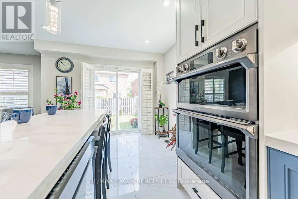 271 RICHARD UNDERHILL AVENUE