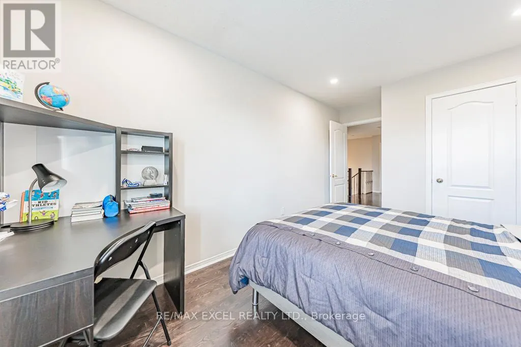 271 RICHARD UNDERHILL AVENUE