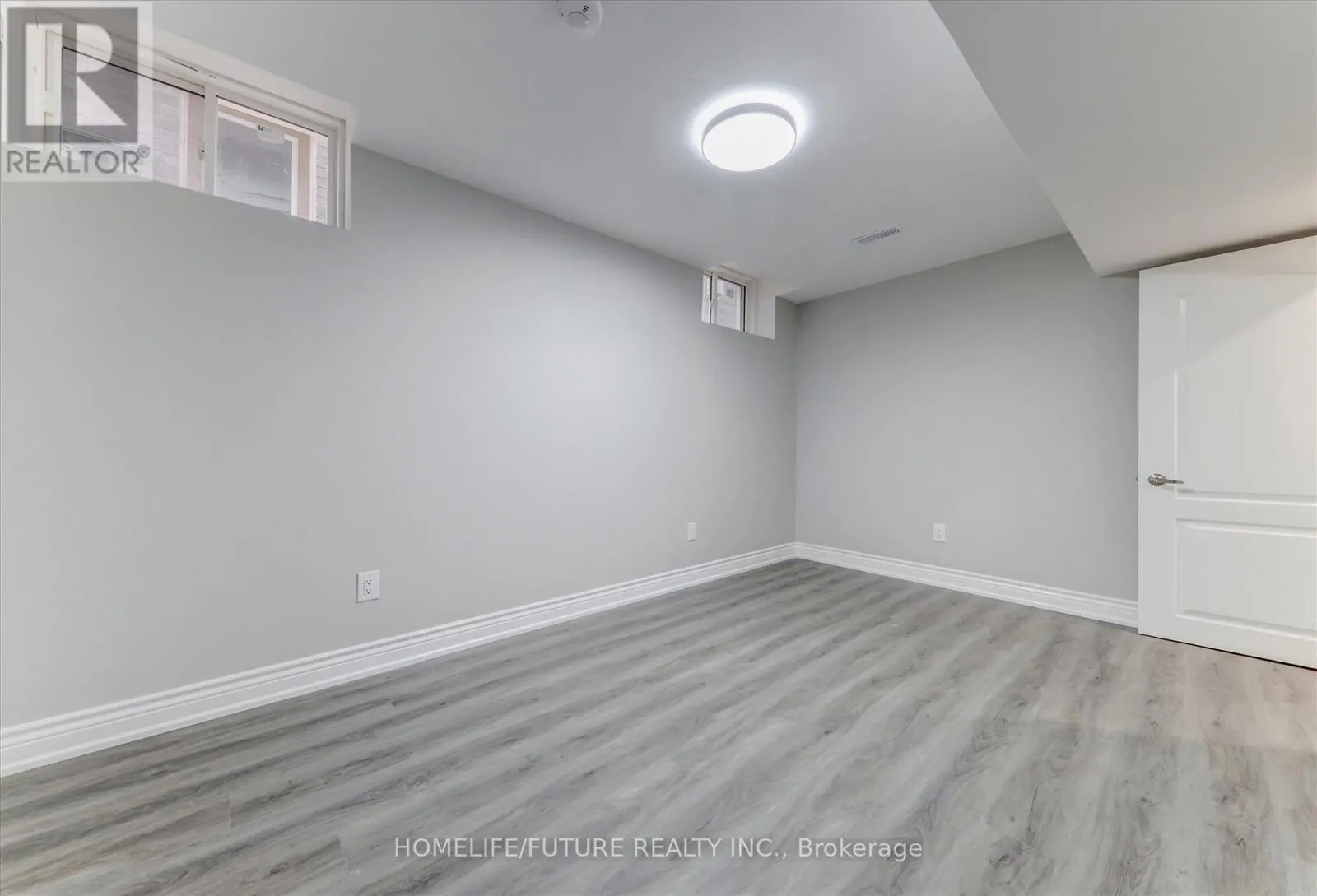 BSMT - 77 MAC CAMPBELL WAY