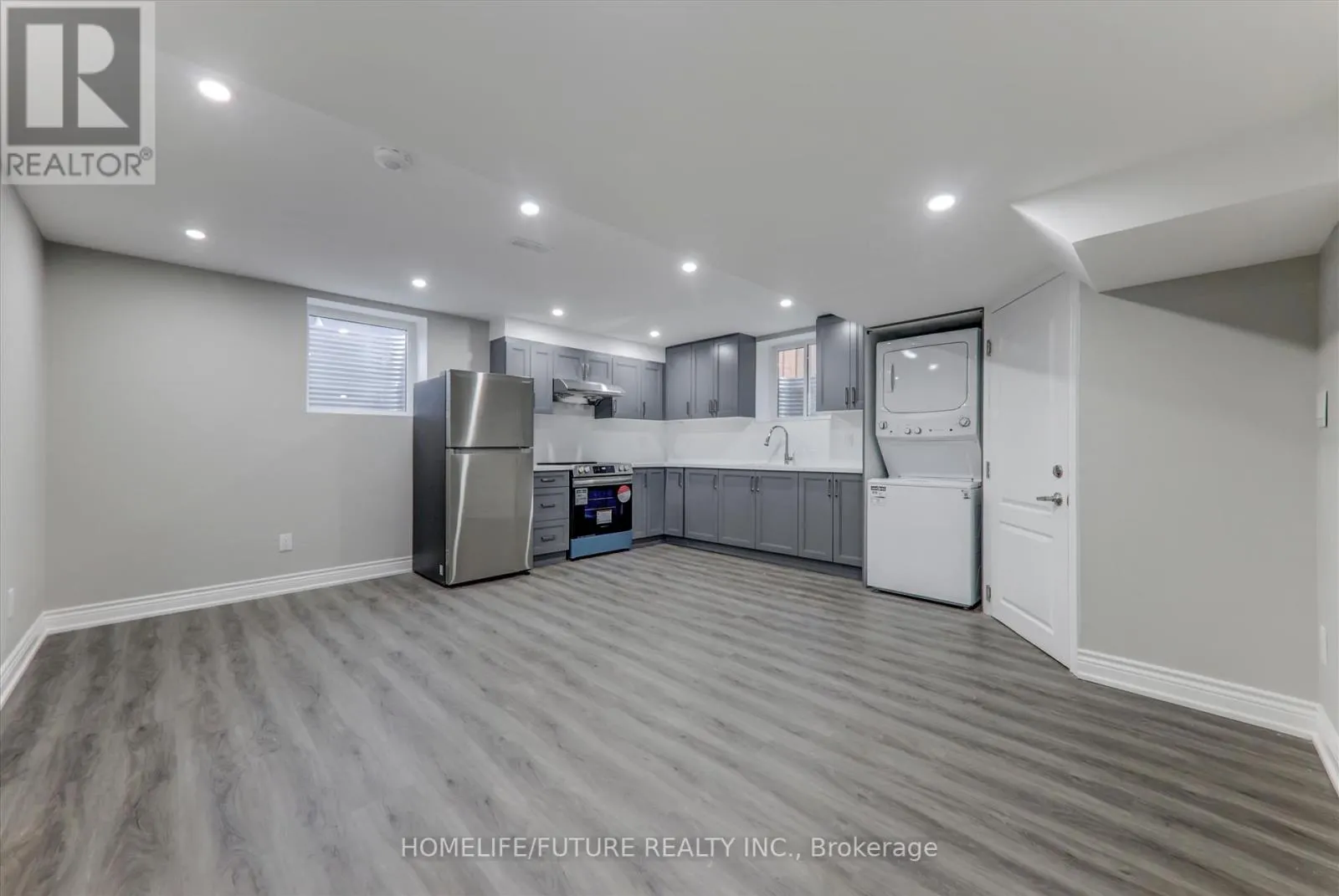 BSMT - 77 MAC CAMPBELL WAY