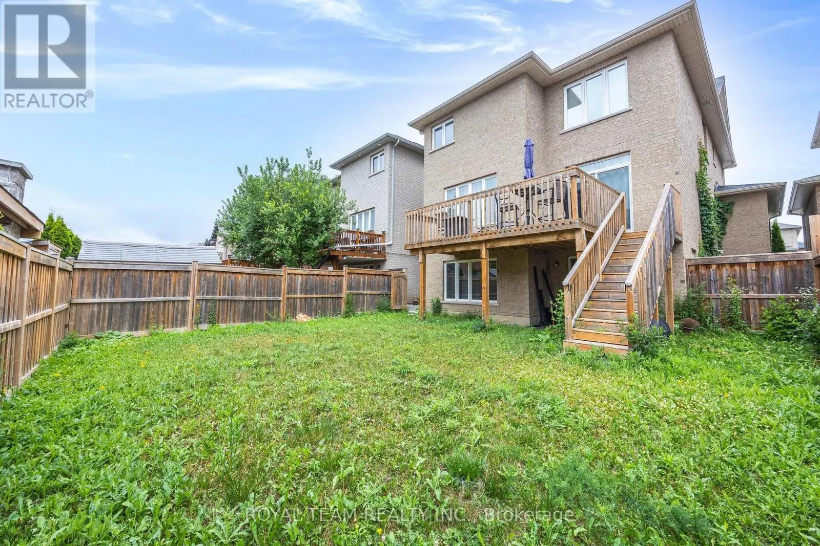218 RICHARDSON CRESCENT