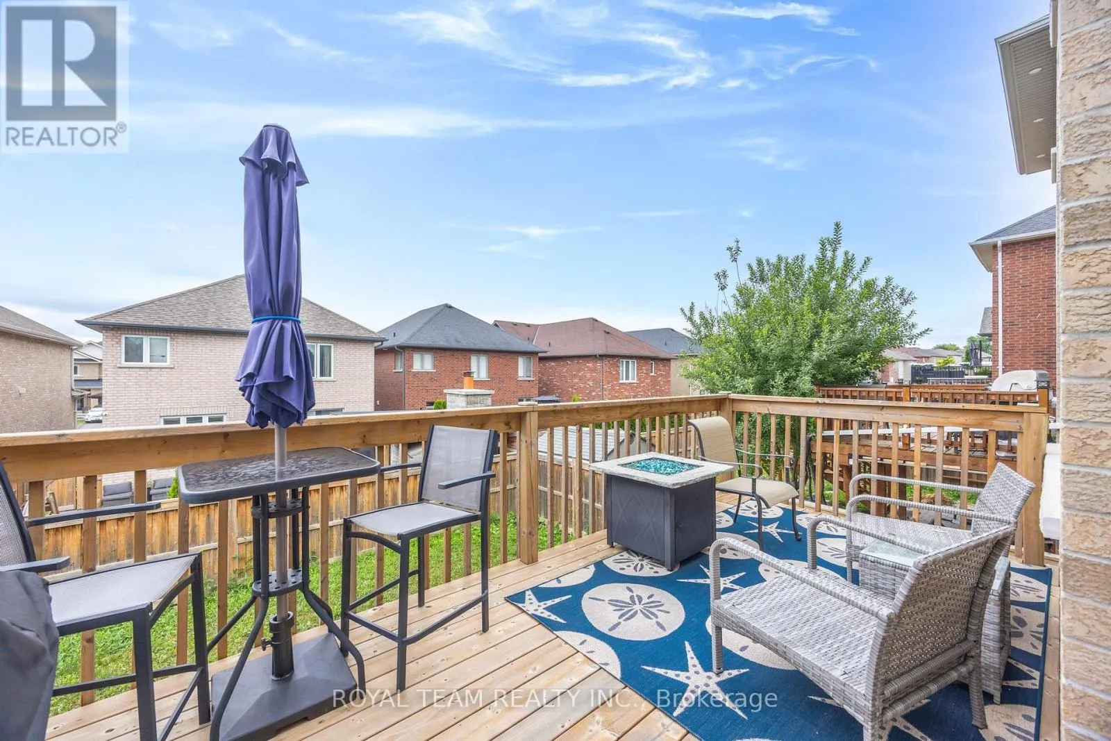 218 RICHARDSON CRESCENT