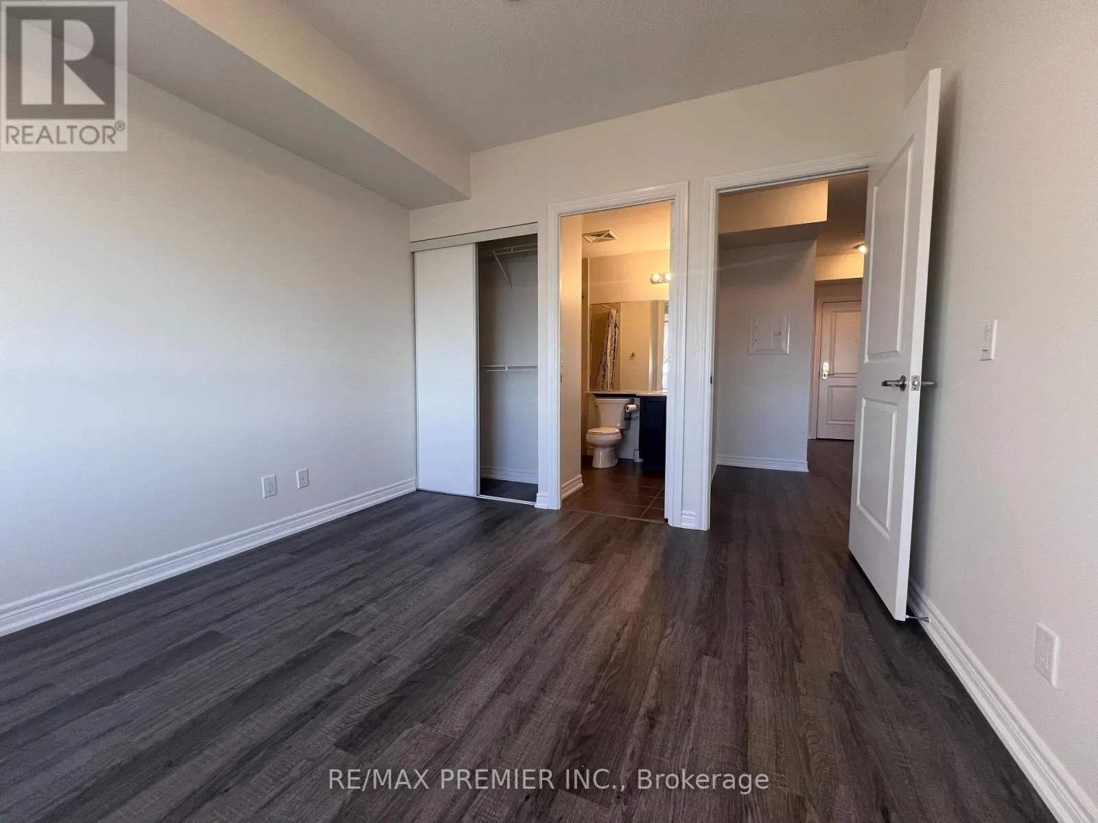 1502 - 9245 JANE STREET
