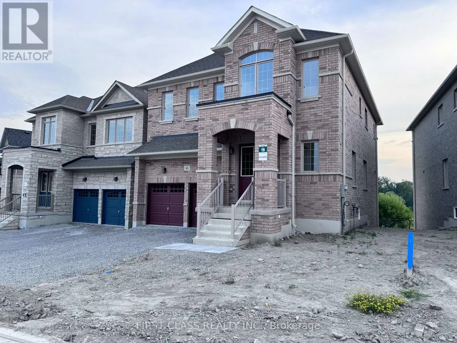 40 BOCCELLA CRESCENT