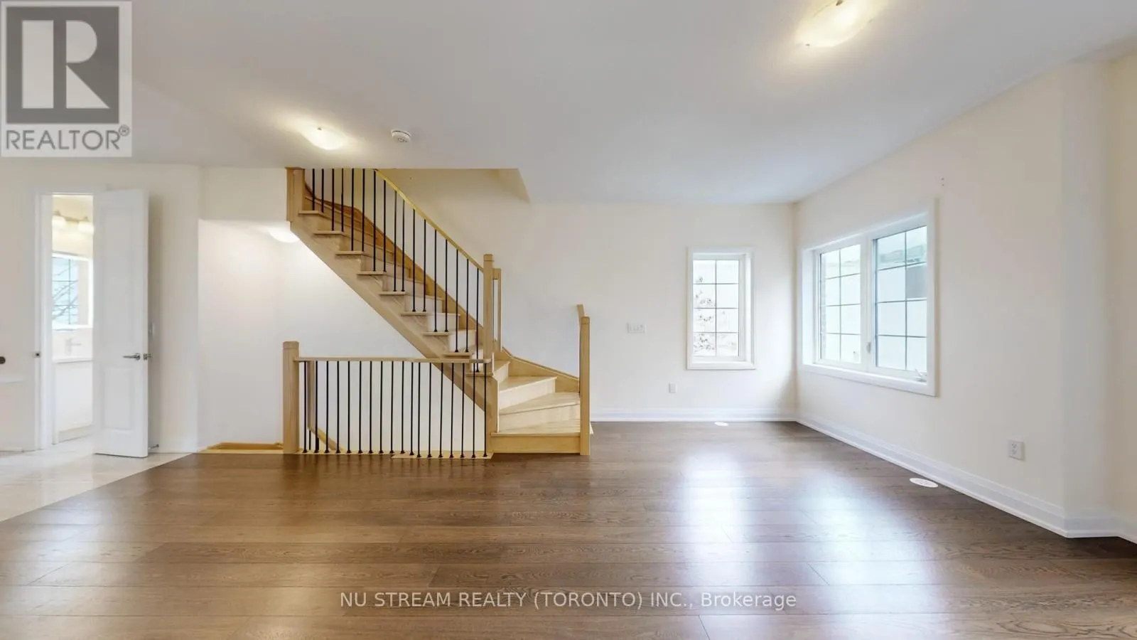 68 CLIPPERS CRESCENT