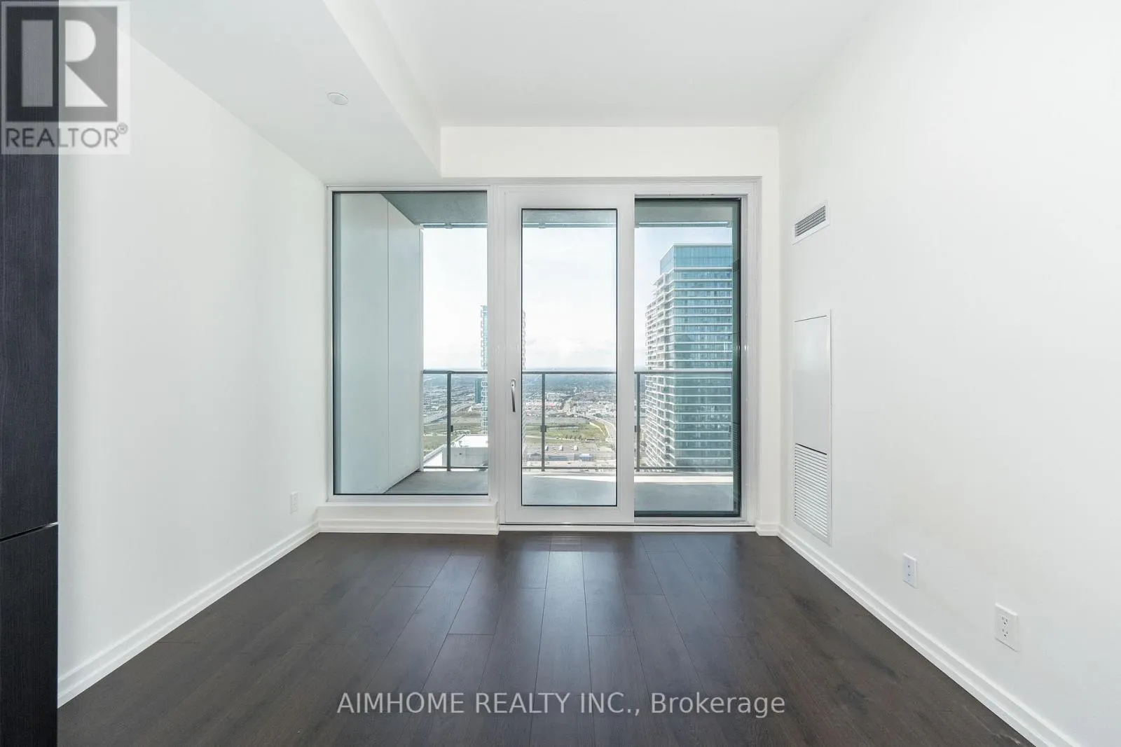 5005 - 7890 JANE STREET