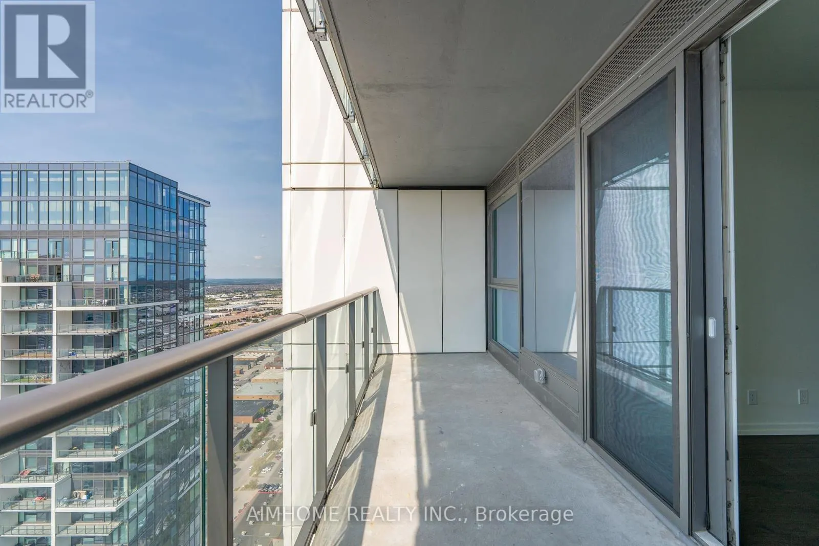 5005 - 7890 JANE STREET