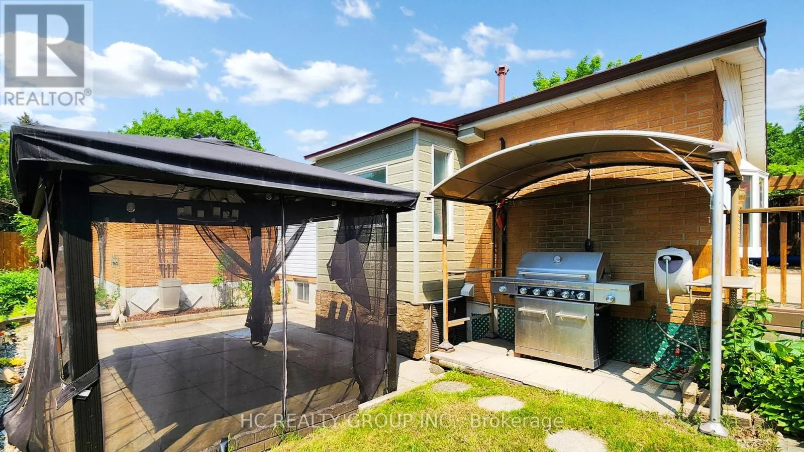 21 SIR CONSTANTINE DRIVE