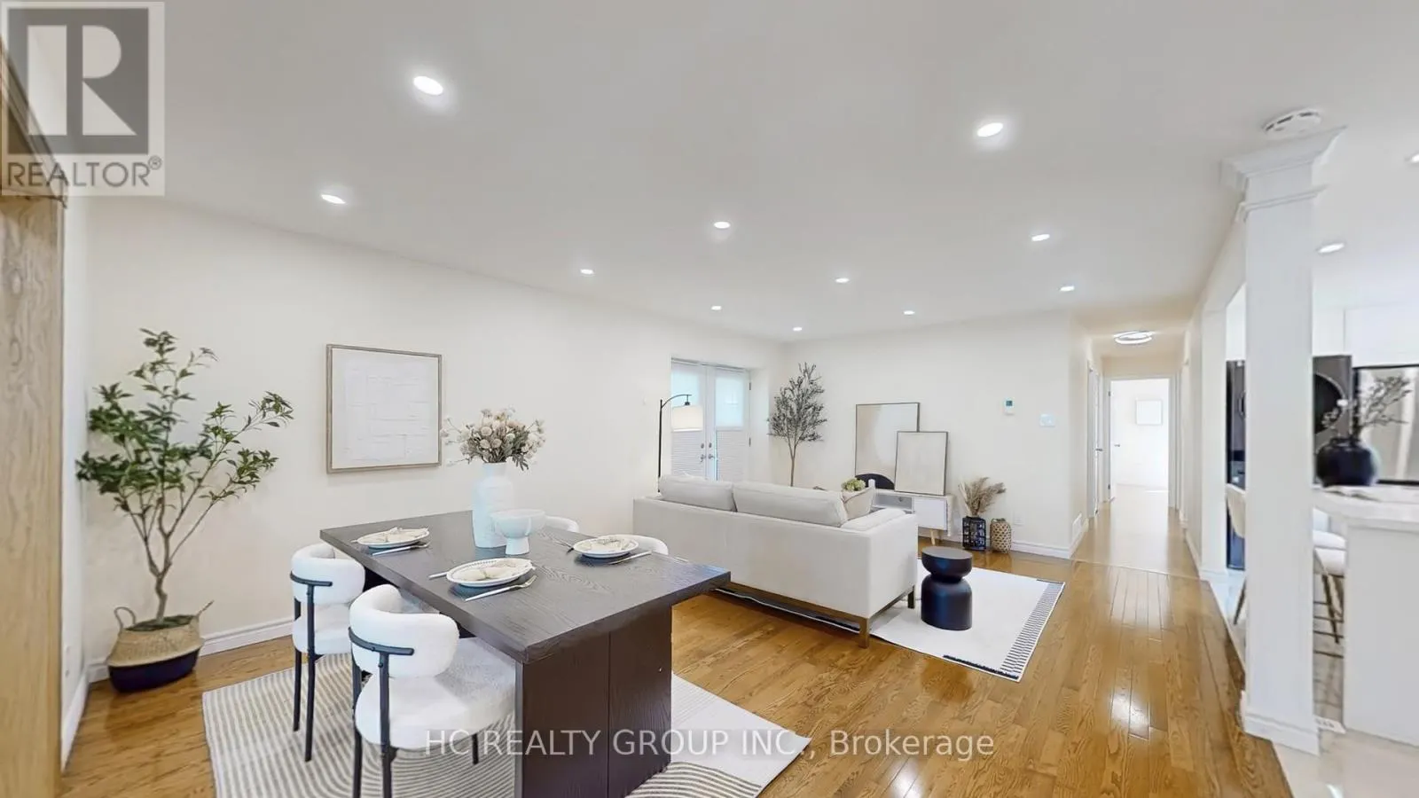 21 SIR CONSTANTINE DRIVE