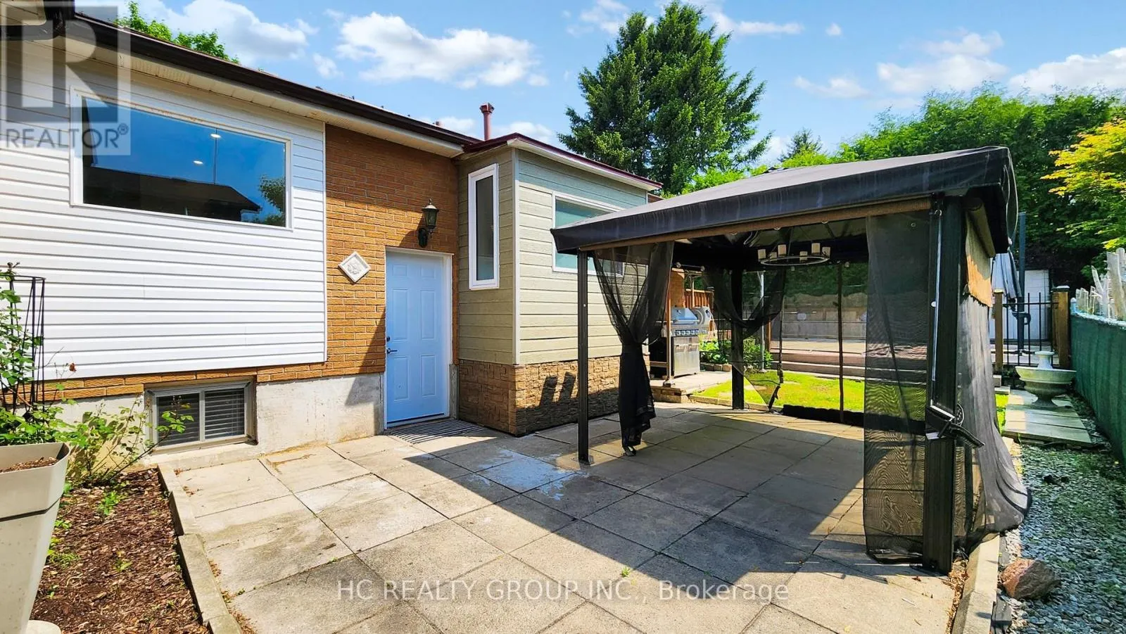 21 SIR CONSTANTINE DRIVE