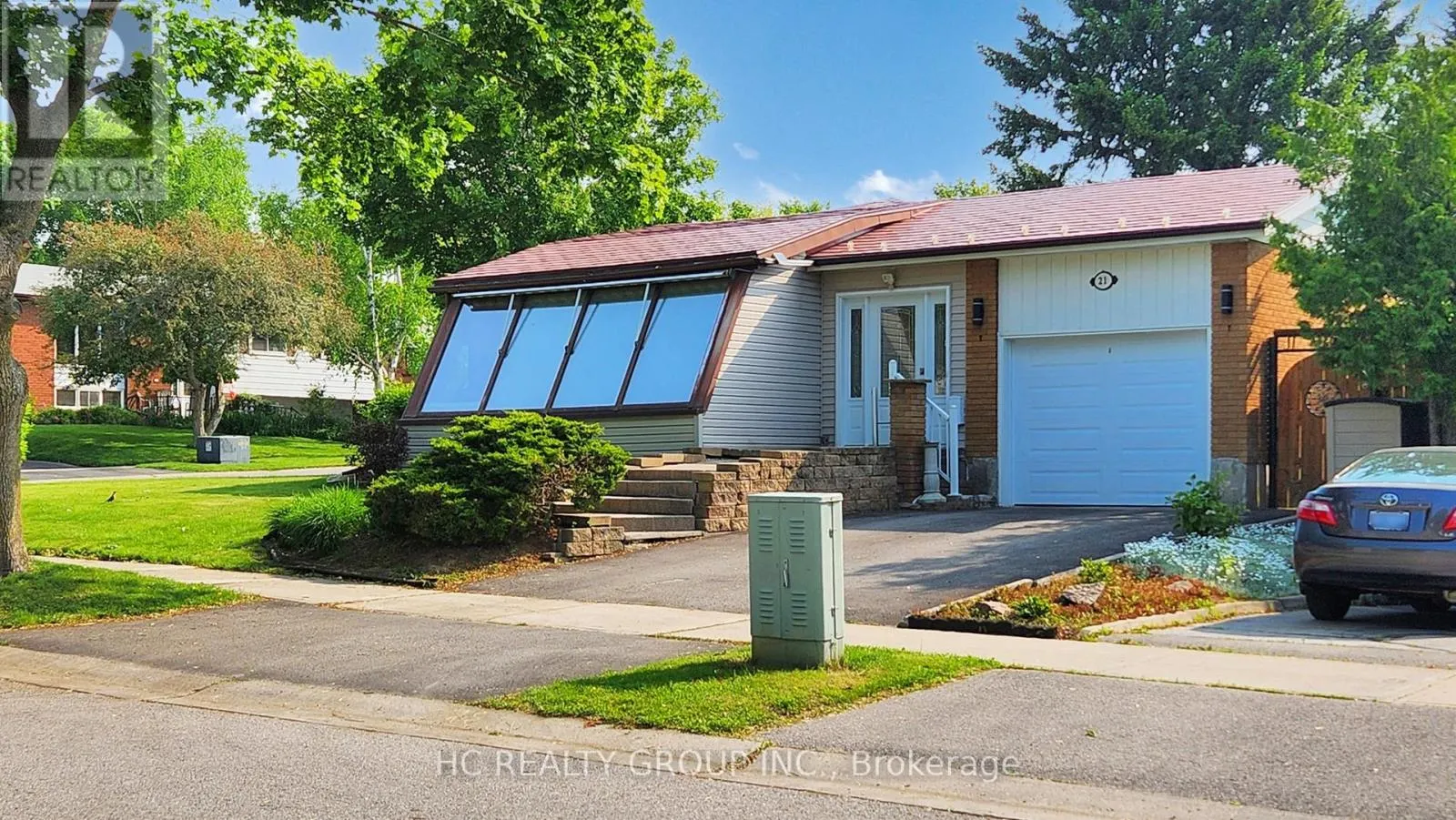 21 SIR CONSTANTINE DRIVE