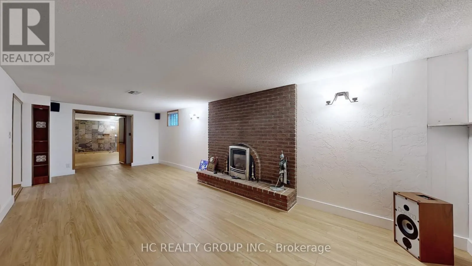 21 SIR CONSTANTINE DRIVE